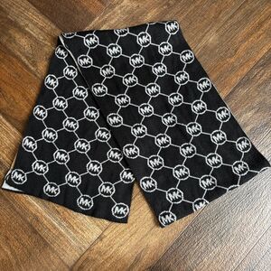 Michael Kors Women's Logo Knit Scarf Black Grey 62" x 9.5"